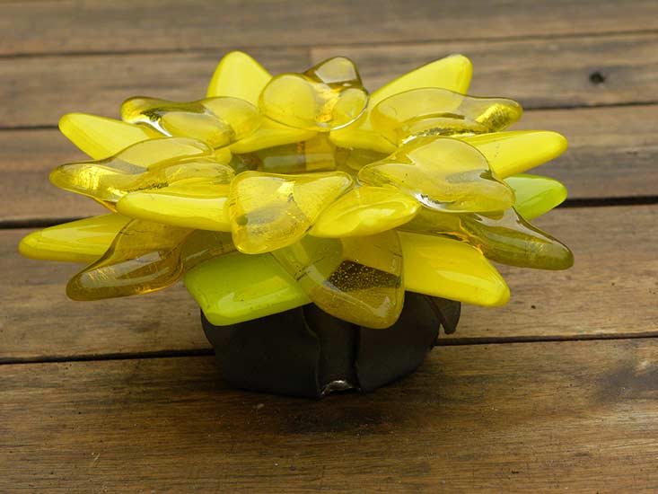 Herinnering monument. Fusen. Doorsnede 14cm.